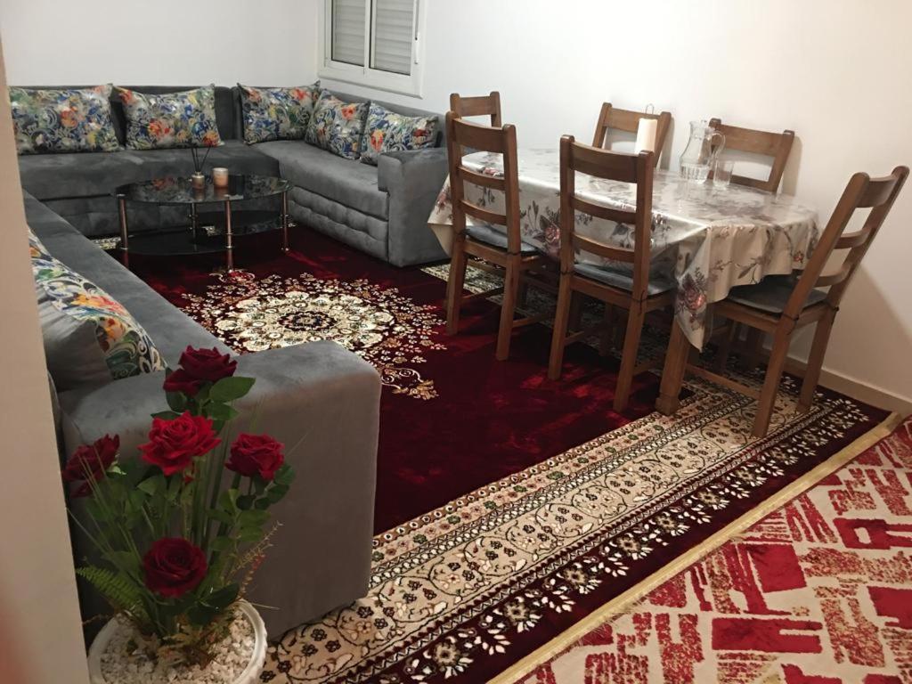 Appartement Mhamid 9 *